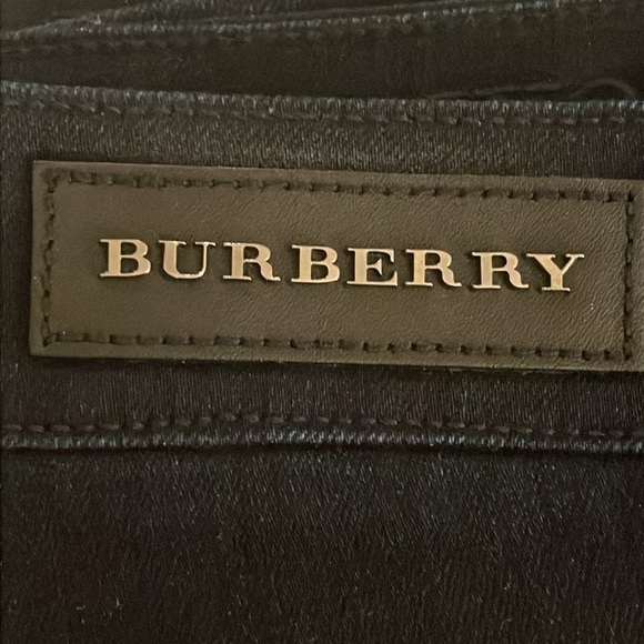 BURBERRY Dark Wash fit and flared Jeans - Picture 9 of 14